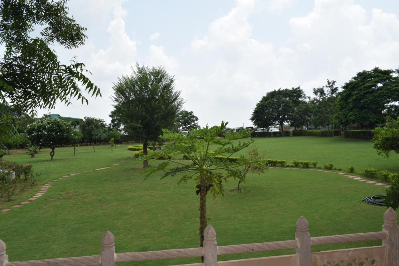 Aravali Hill View Estate Villa Gurgaon Esterno foto