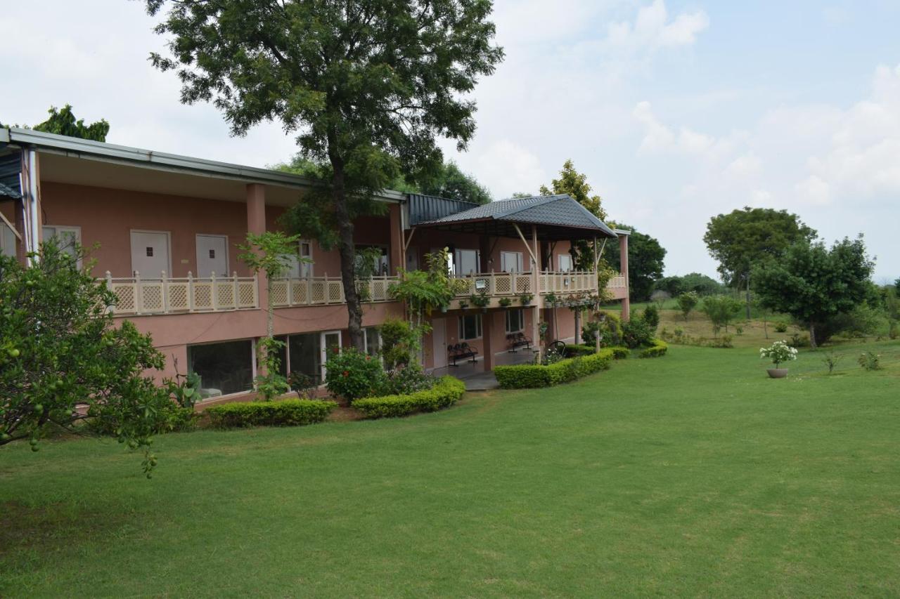 Aravali Hill View Estate Villa Gurgaon Esterno foto