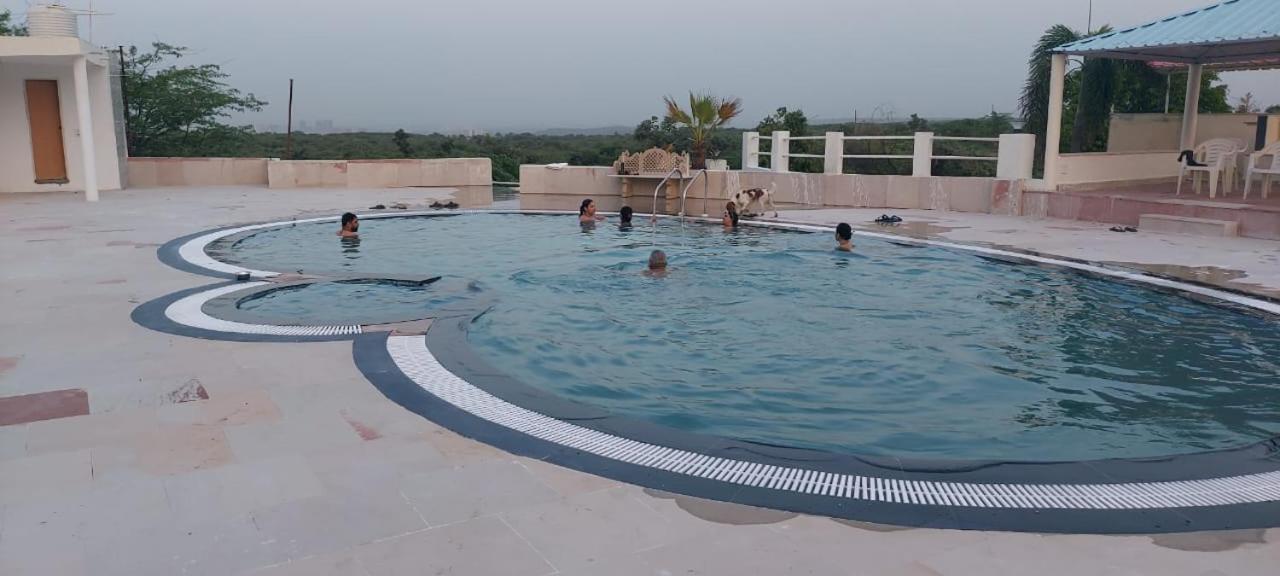 Aravali Hill View Estate Villa Gurgaon Esterno foto