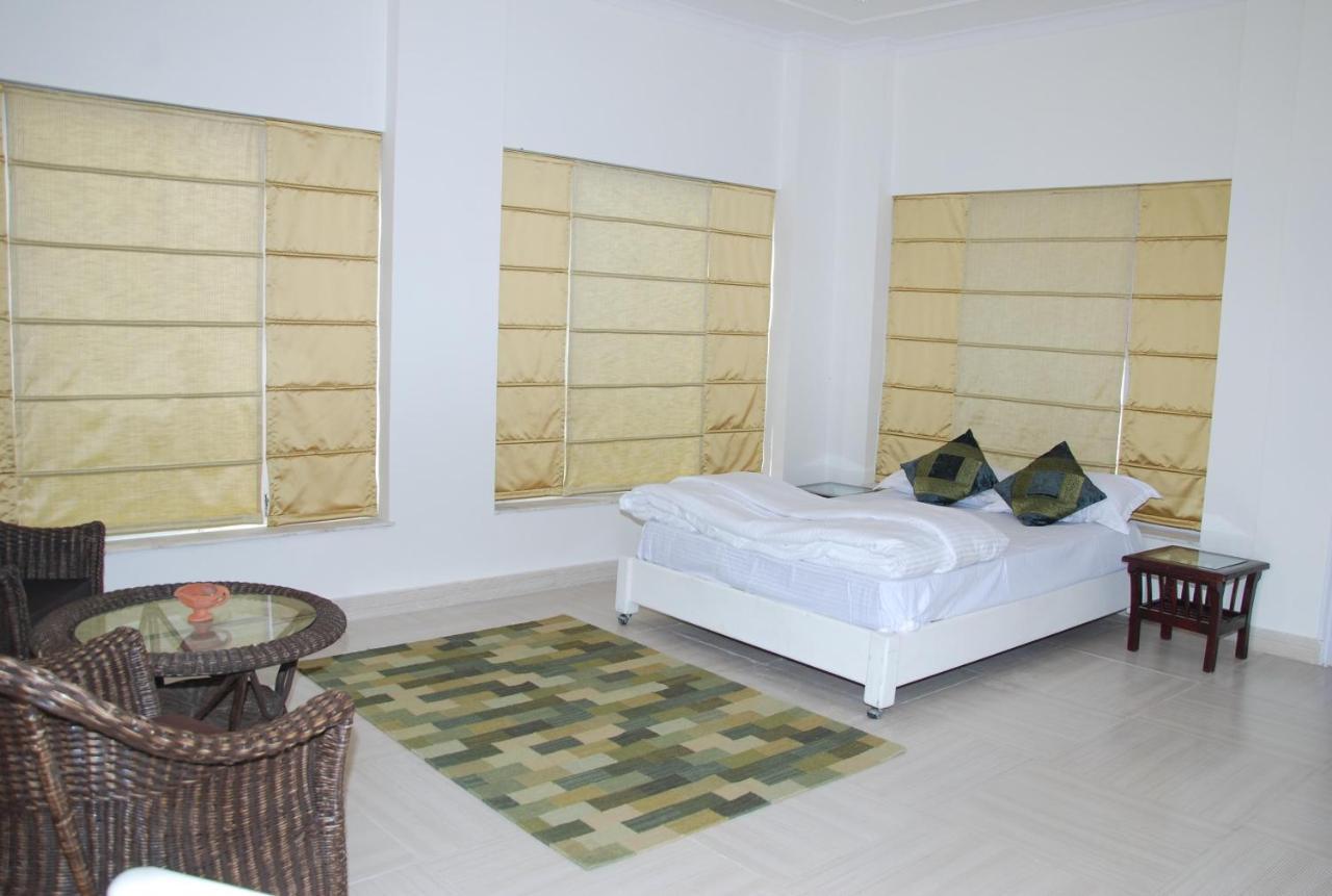 Aravali Hill View Estate Villa Gurgaon Esterno foto